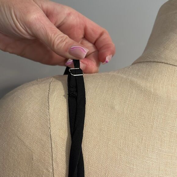 Forever 21 Crop Top Size M - Picture 4 of 9